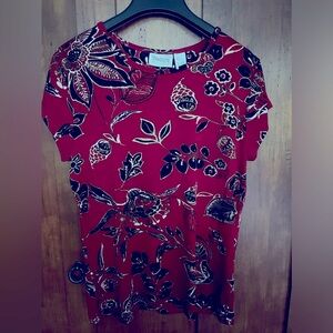 Chicos Travelers Red Print Top Size 1